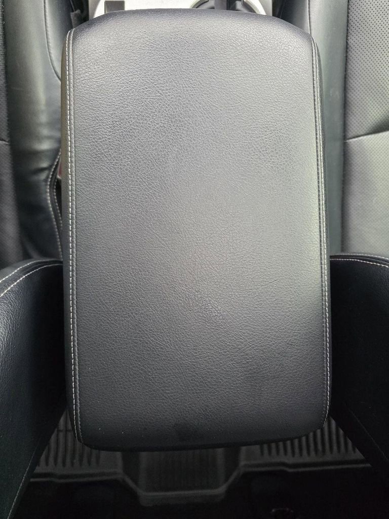 Used 2020 Toyota 4Runner Limited image 20