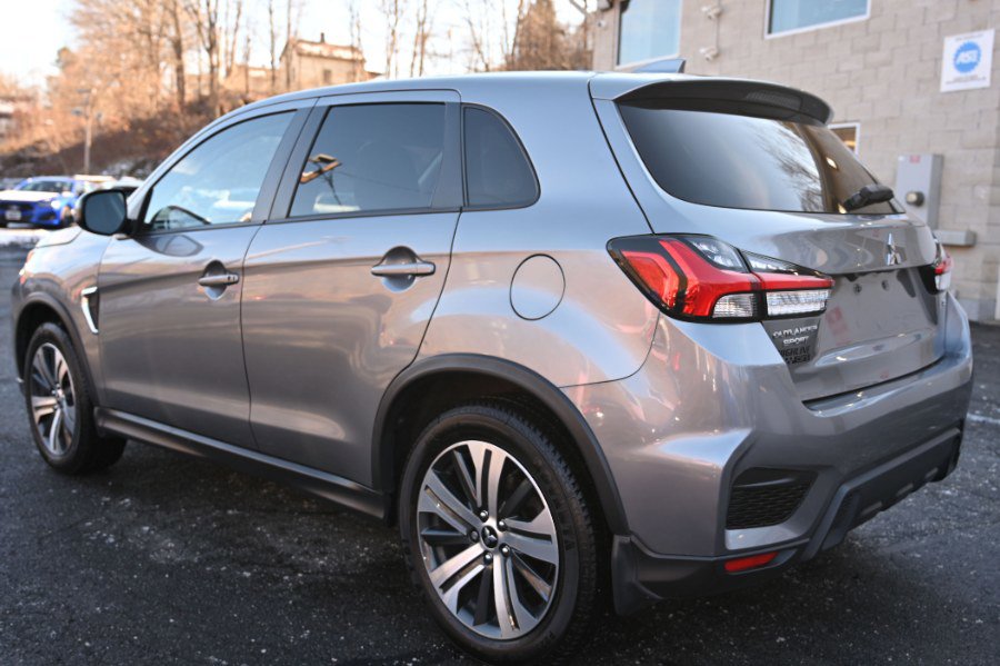 Used 2022 Mitsubishi Outlander Sport SE image 4