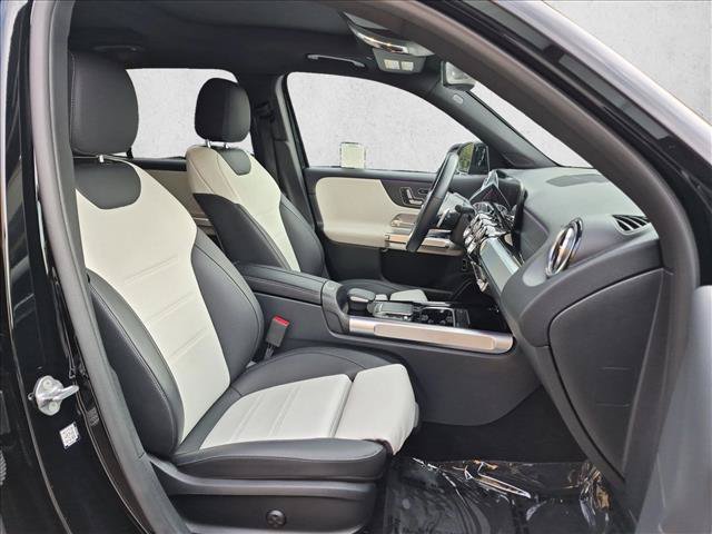 Used 2023 Mercedes-Benz GLB 250 4MATIC image 20
