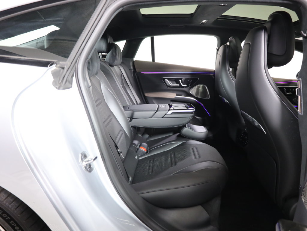 Certified 2025 Mercedes-Benz EQS AMG 4MATIC image 62