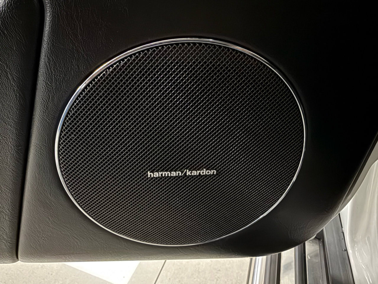 Used 2014 Mercedes-Benz G 63 AMG 4MATIC image 24