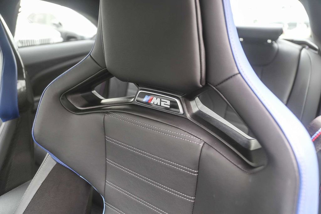 Used 2023 BMW M2 image 22