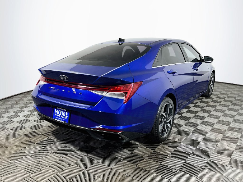 Used 2021 Hyundai Elantra SEL w/ Convenience + Premium Package FWD image 7