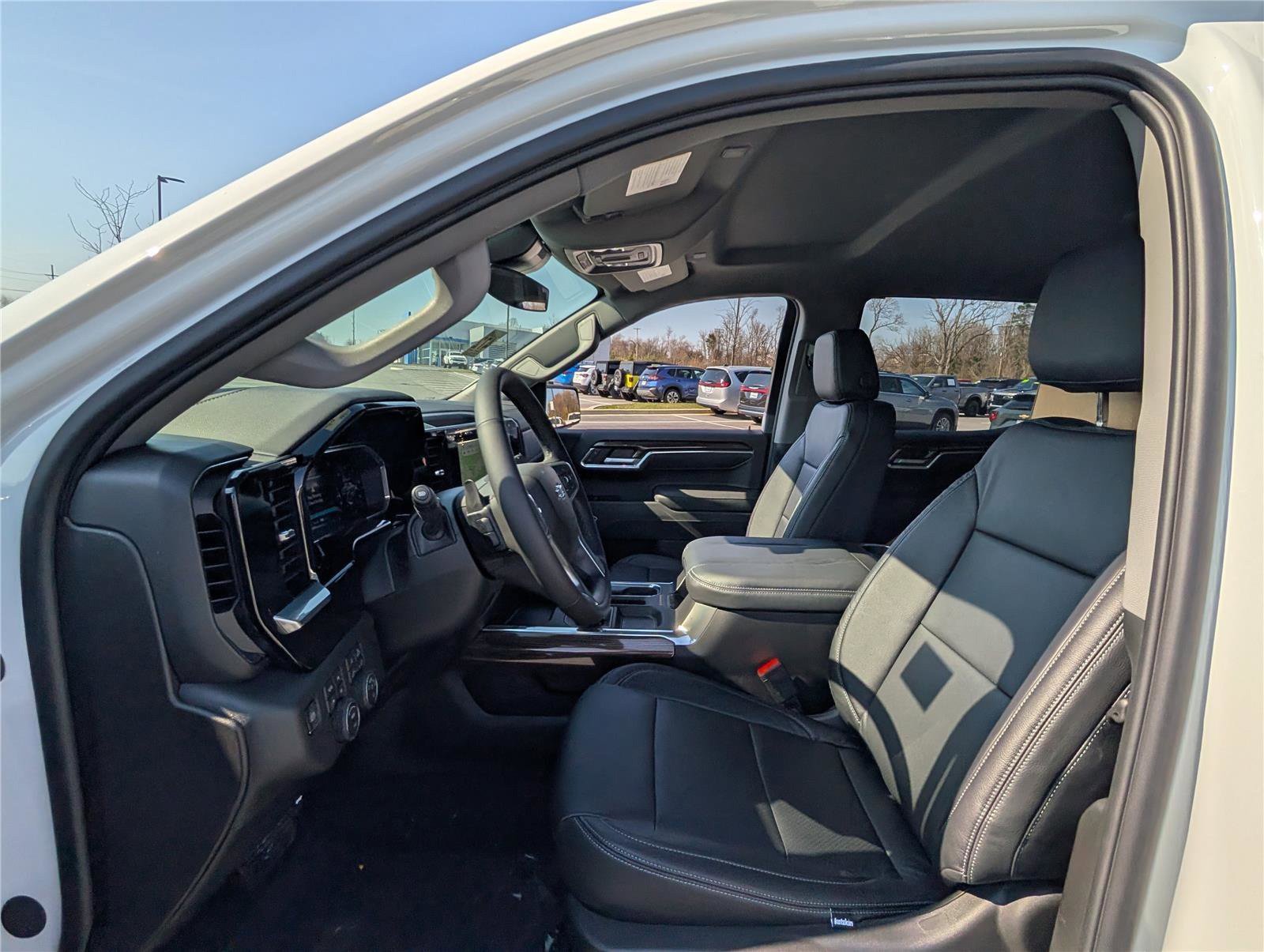 New 2026 Chevrolet Silverado 1500 RST AWD/4WD image 12