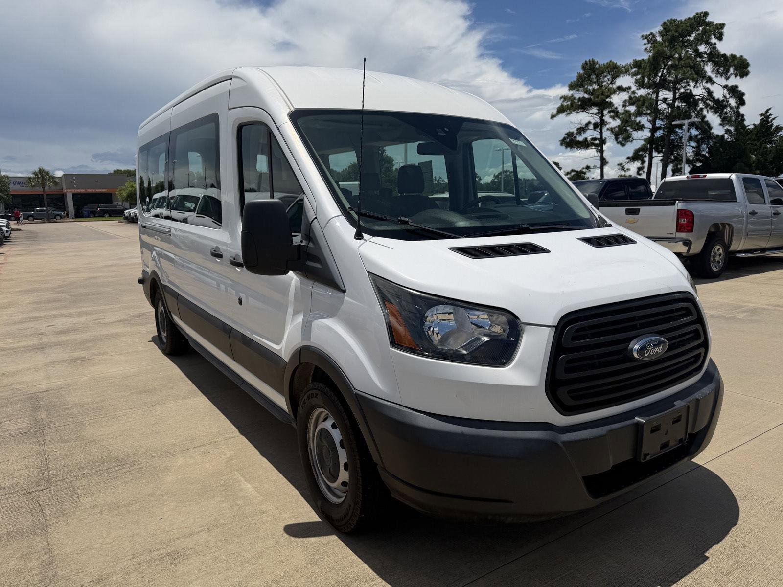 Used 2019 Ford Transit 350 XL RWD image 2