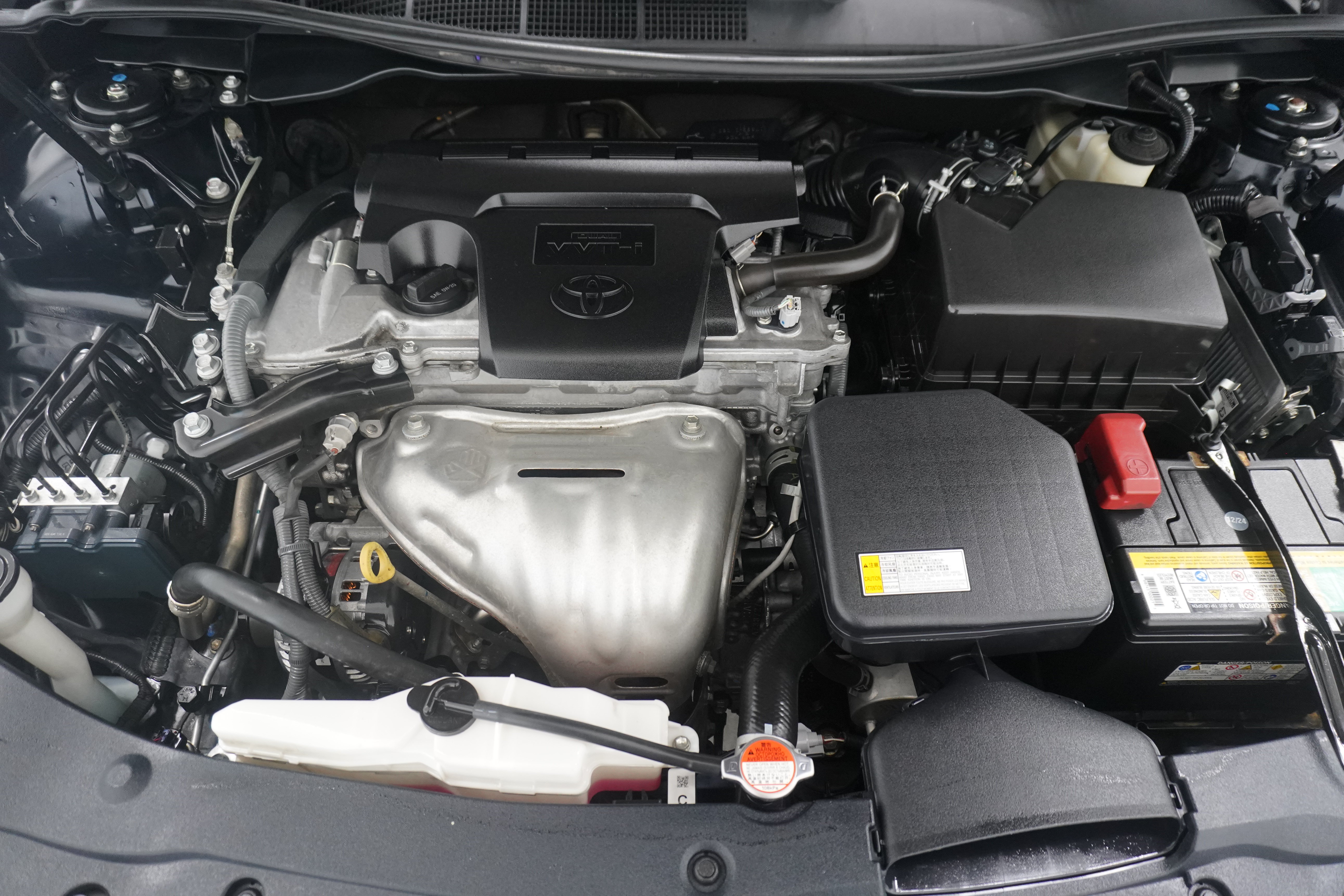 Used 2016 Toyota Camry SE FWD image 26