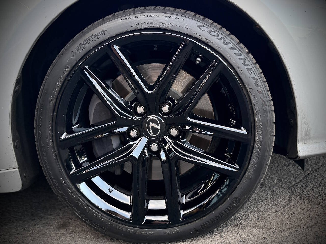 Used 2014 Lexus IS 350 w/ F Sport Package RWD image 16