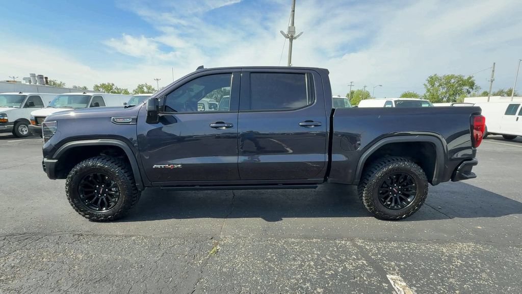 Used 2023 GMC Sierra 1500 AT4X AWD/4WD image 5