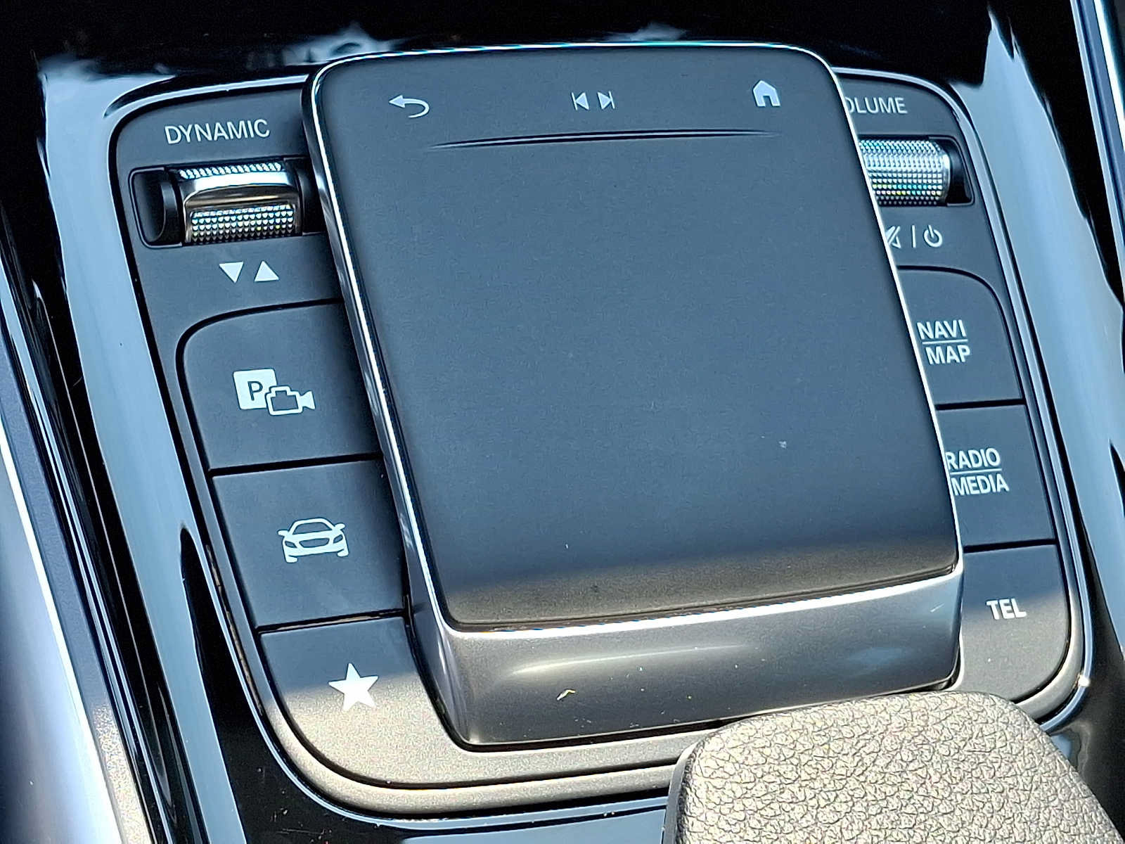 Certified 2023 Mercedes-Benz GLA 45 AMG 4MATIC image 20
