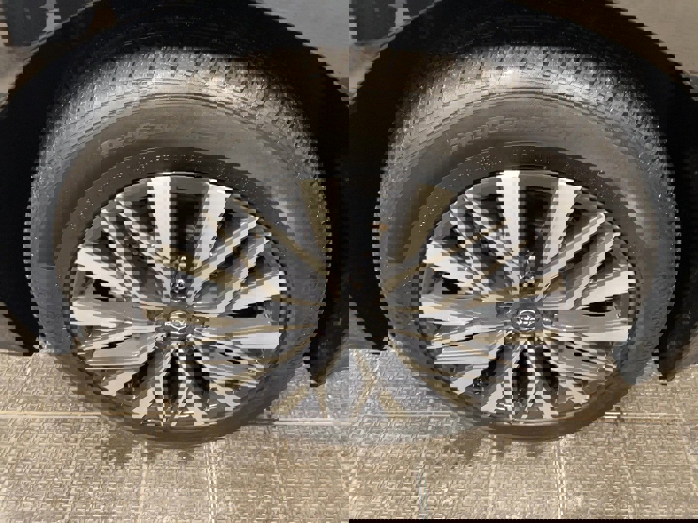 Used 2024 Nissan Altima 2.5 SV image 5