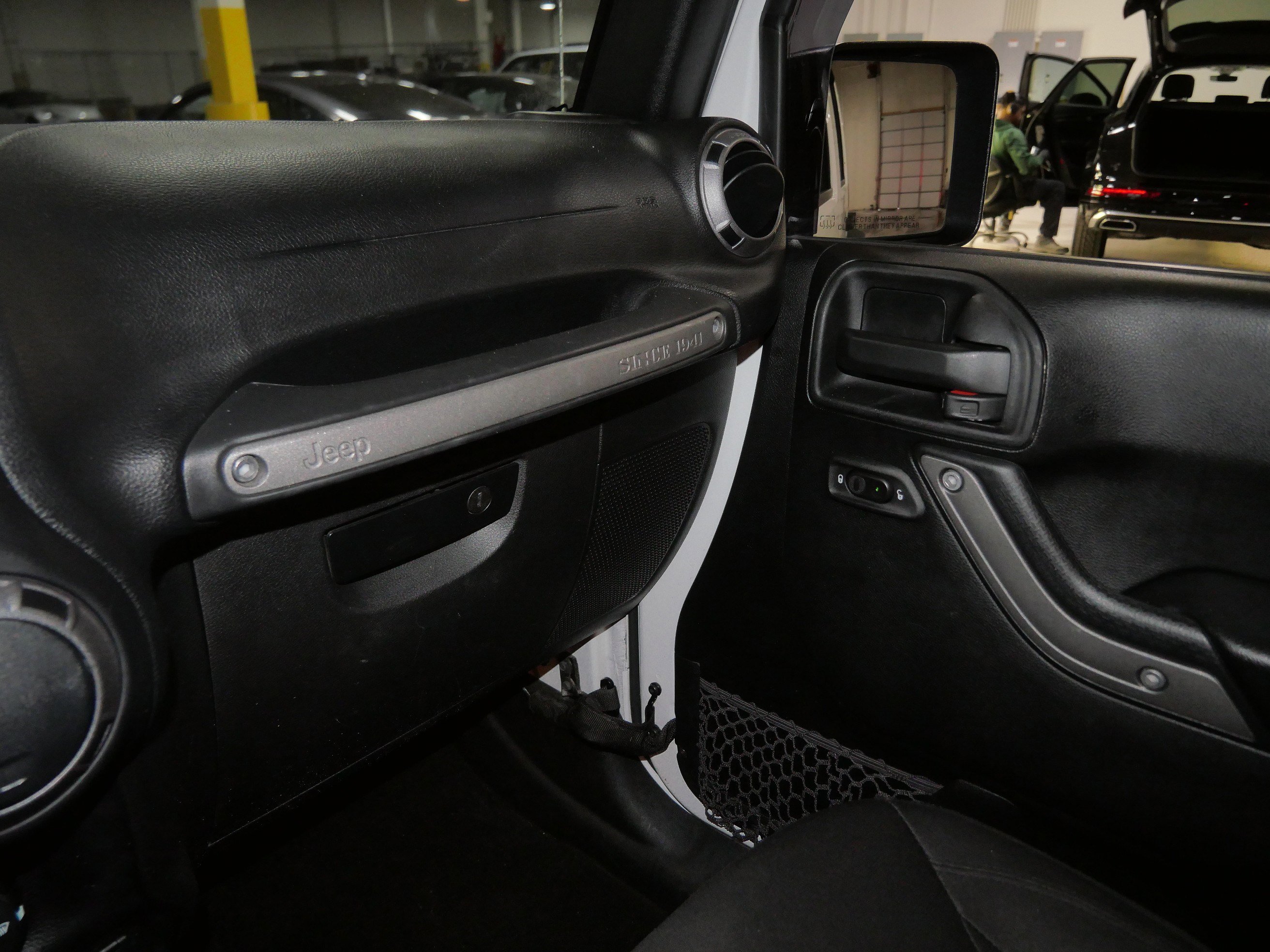 Used 2017 Jeep Wrangler Unlimited Sport w/ Quick Order Package 24S image 32