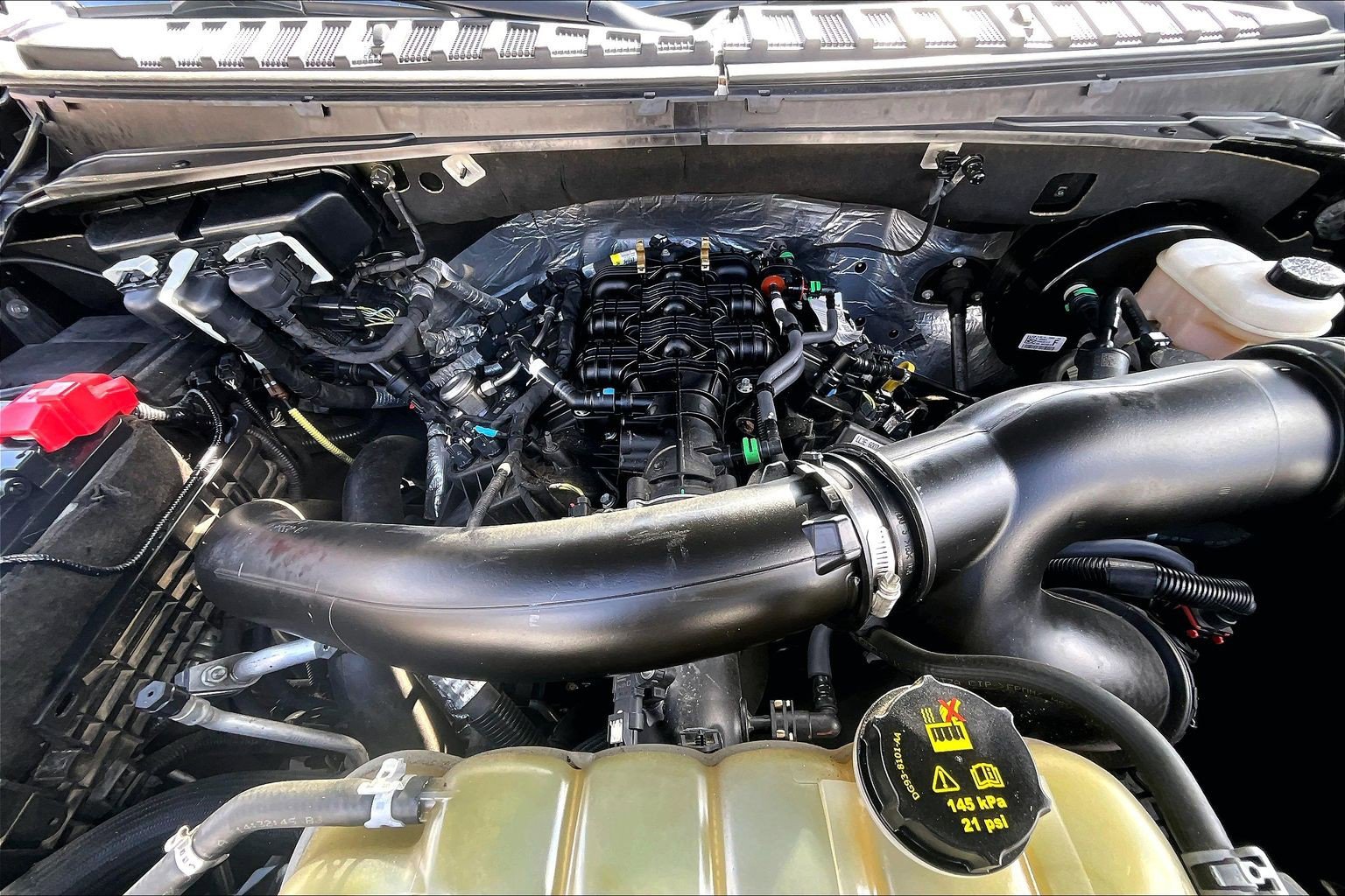 Used 2021 Ford Expedition Max Limited image 9