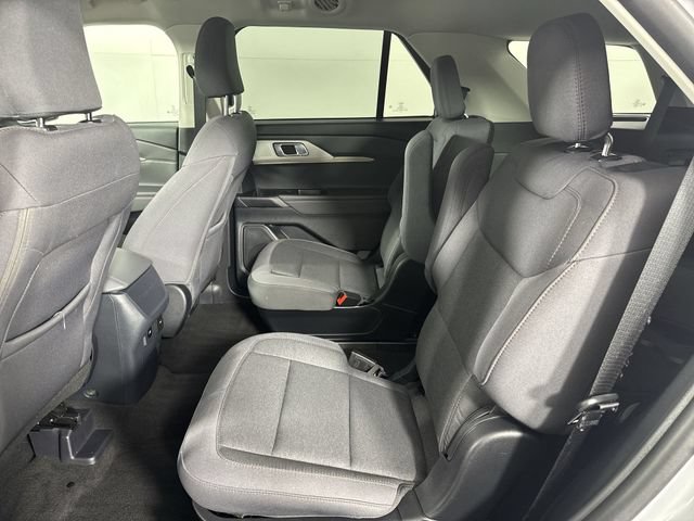 Used 2026 Ford Explorer Active AWD/4WD image 22