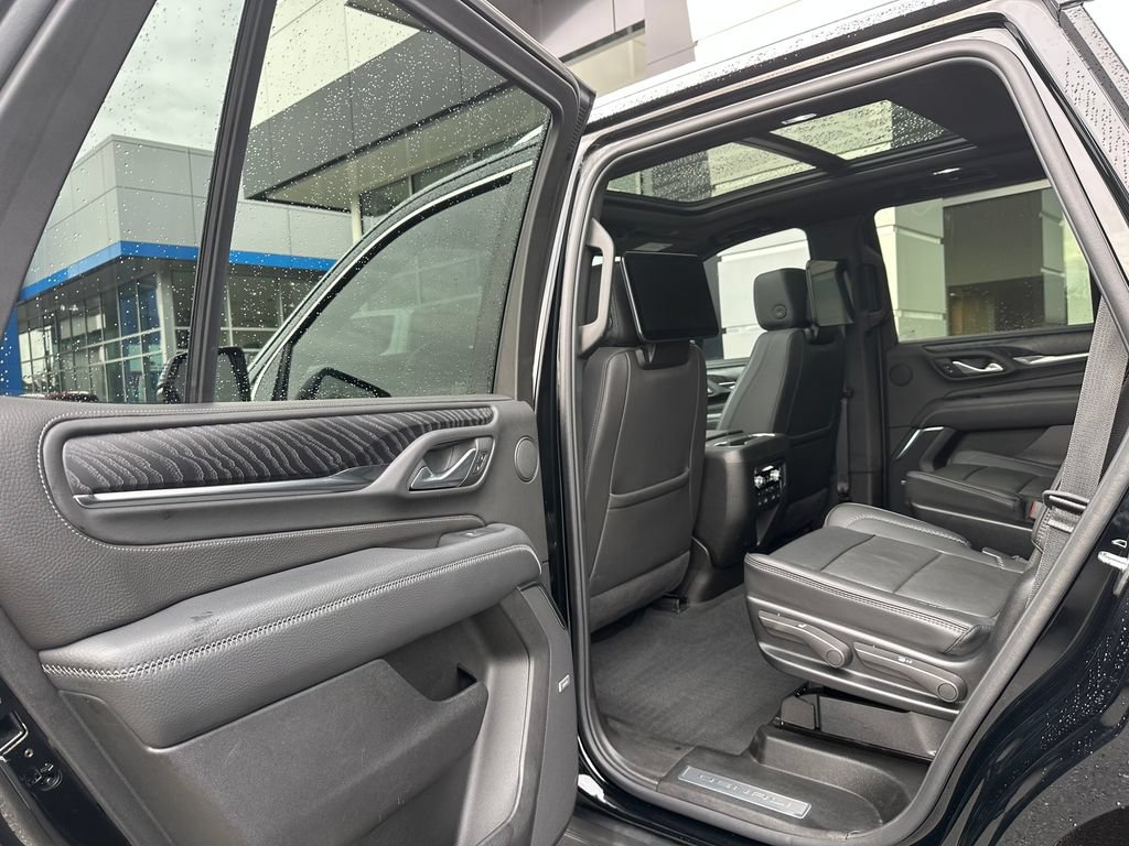 Used 2024 GMC Yukon Denali w/ Denali Reserve Package AWD/4WD image 51