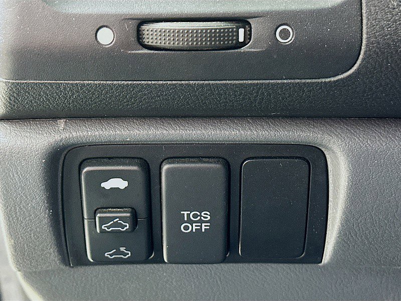 Used 2004 Honda Accord EX image 10