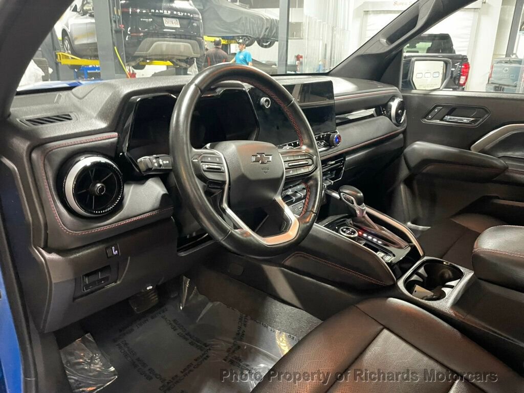 Used 2023 Chevrolet Colorado Z71 w/ Z71 Convenience Package 2 image 11