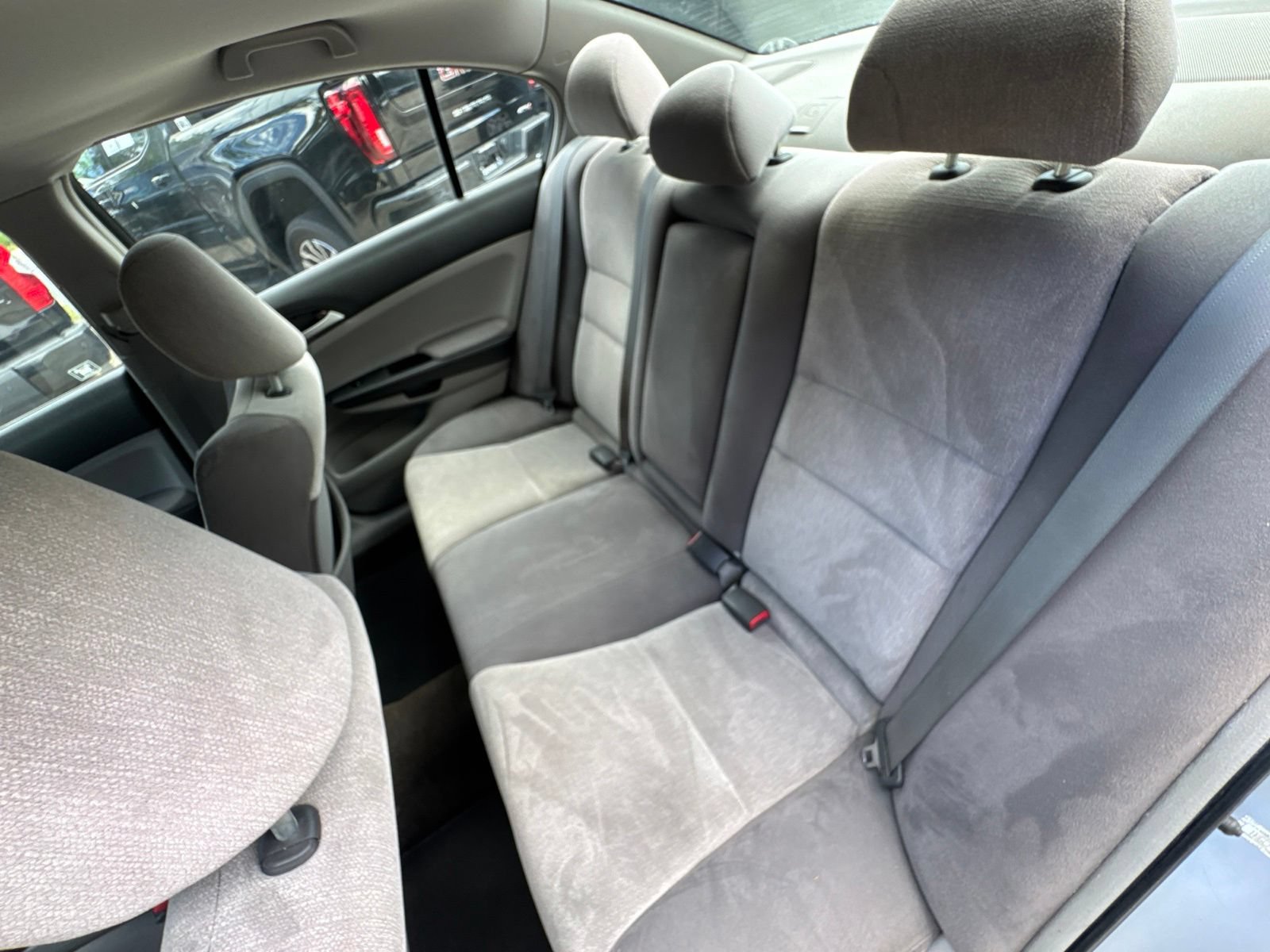Used 2009 Honda Accord LX-P image 19