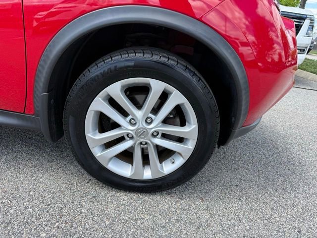 Used 2015 Nissan Juke SV w/ Technology Package AWD/4WD image 22