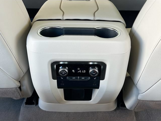 New 2026 GMC Yukon XL Denali w/ Sun & Power Step Package RWD image 18