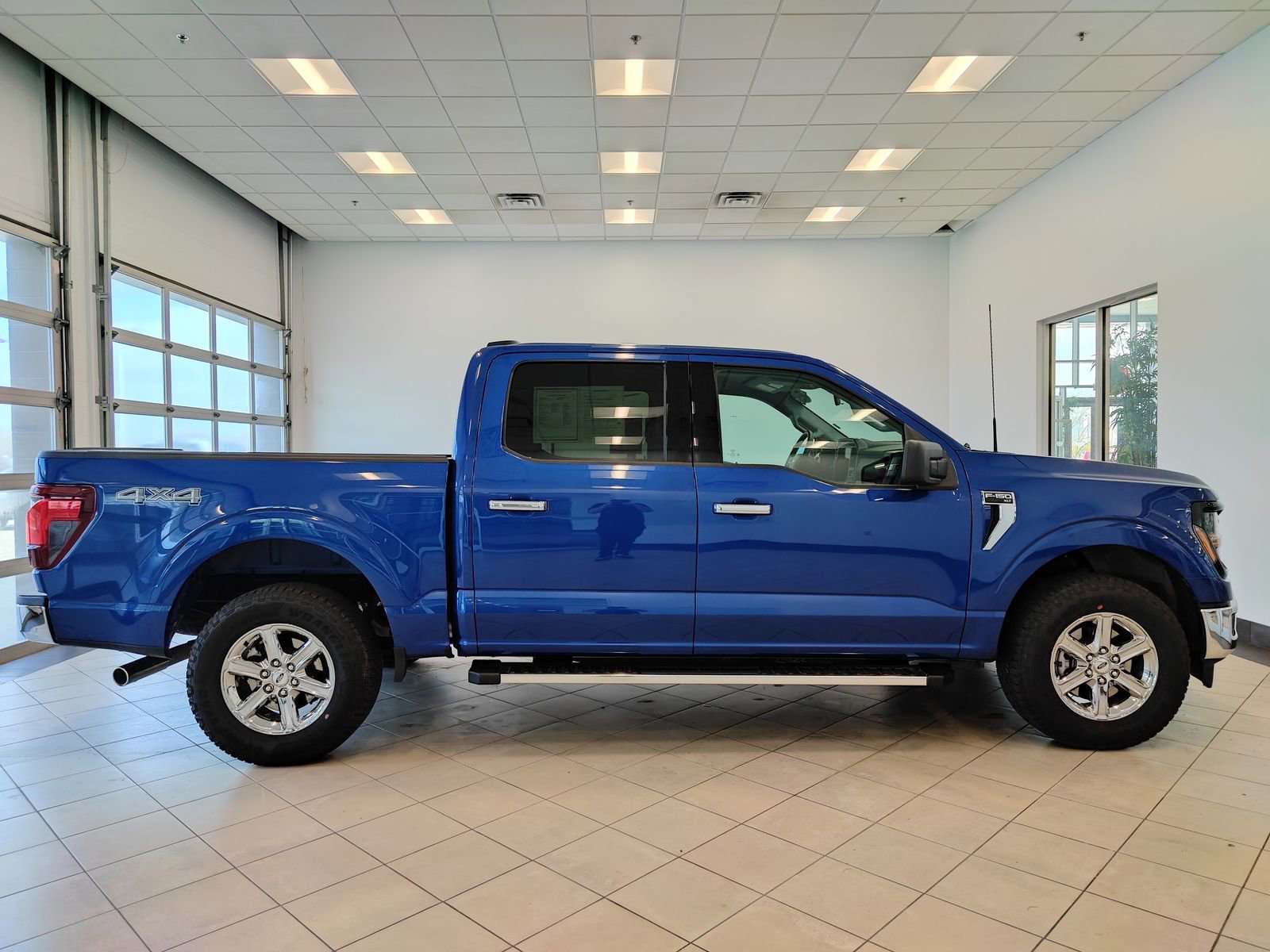 Used 2025 Ford F150 XLT w/ Equipment Group 301A Standard image 2