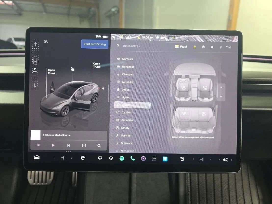 Used 2024 Tesla Model 3 Performance image 29