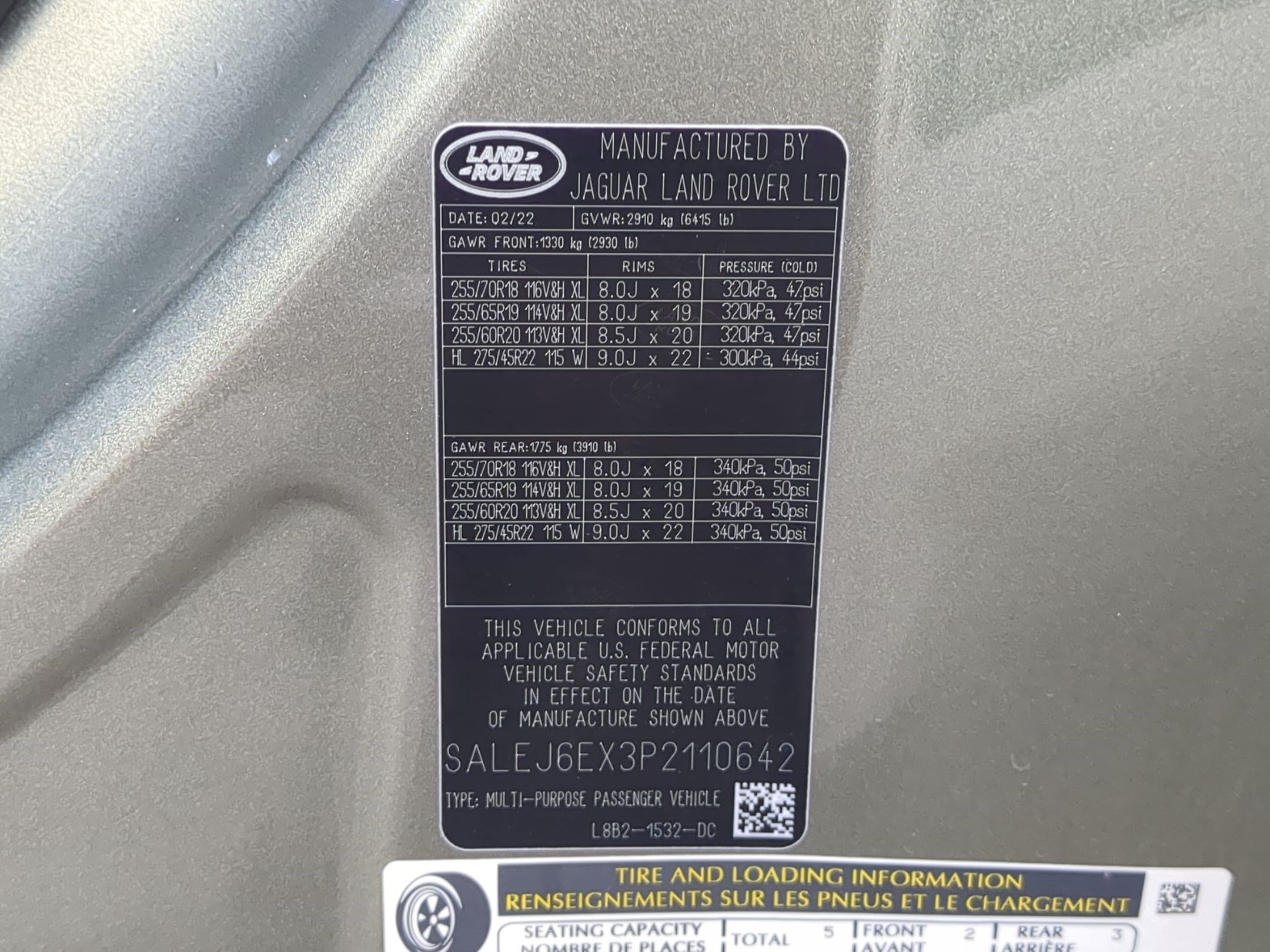 Certified 2023 Land Rover Defender 90 S AWD/4WD image 36