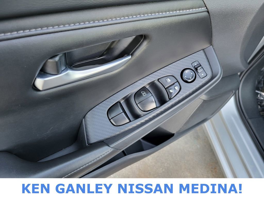 Used 2023 Nissan Sentra SV image 36