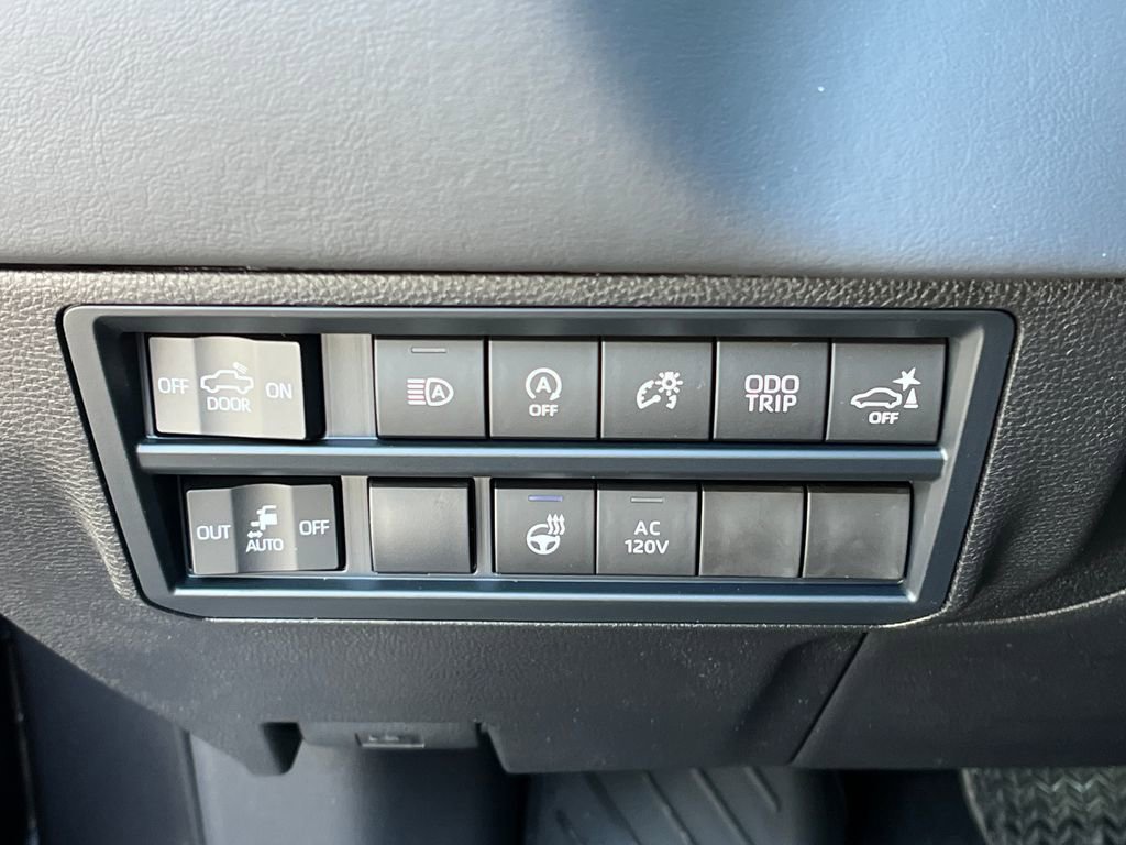 New 2026 Toyota Tundra Platinum image 28