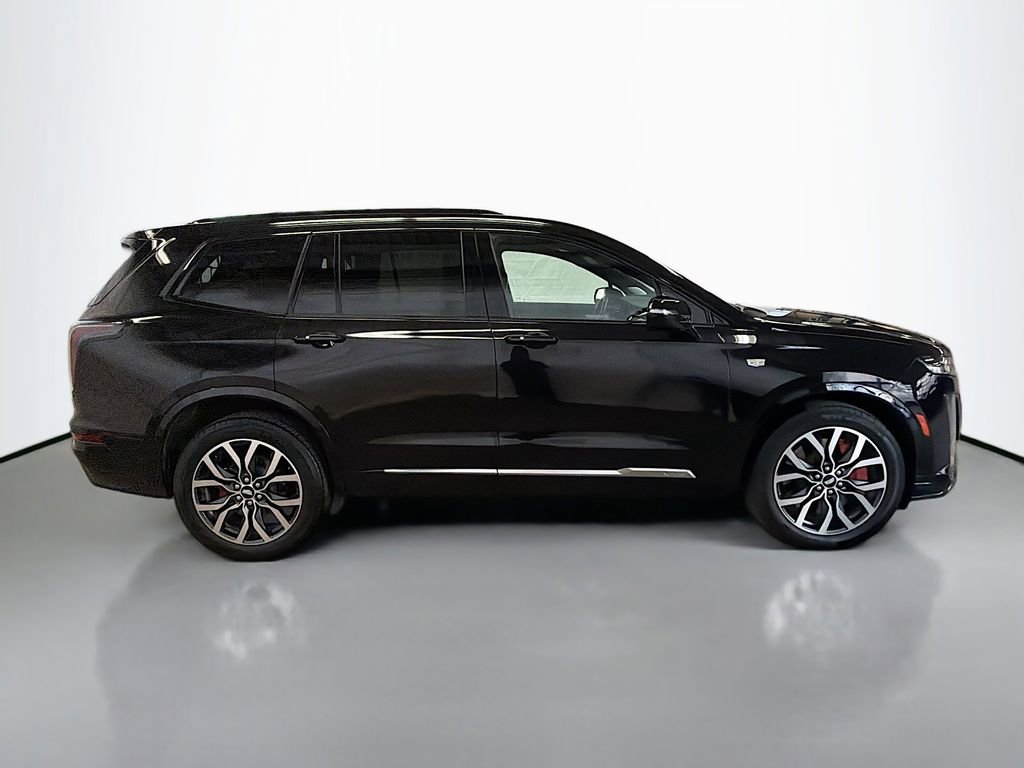 Used 2025 Cadillac XT6 Sport AWD/4WD image 8