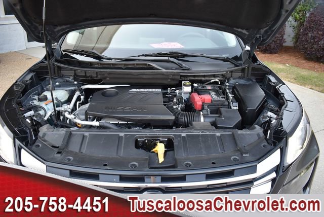 Used 2024 Nissan Rogue SV image 39