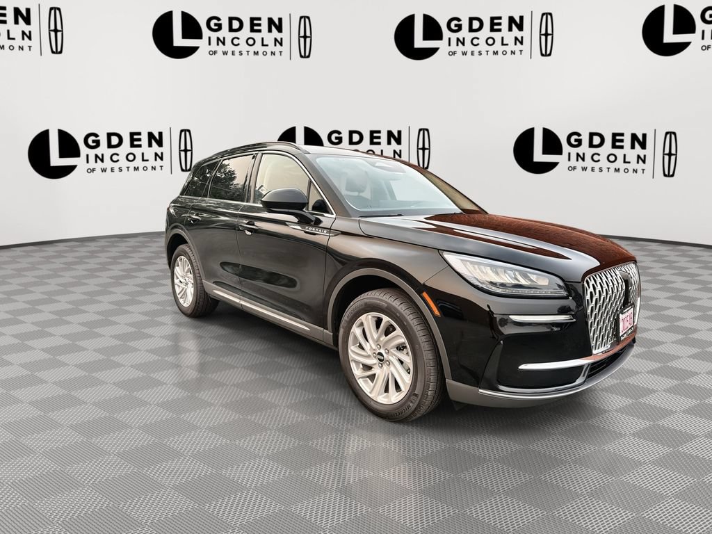 Used 2026 Lincoln Corsair Premiere FWD image 2