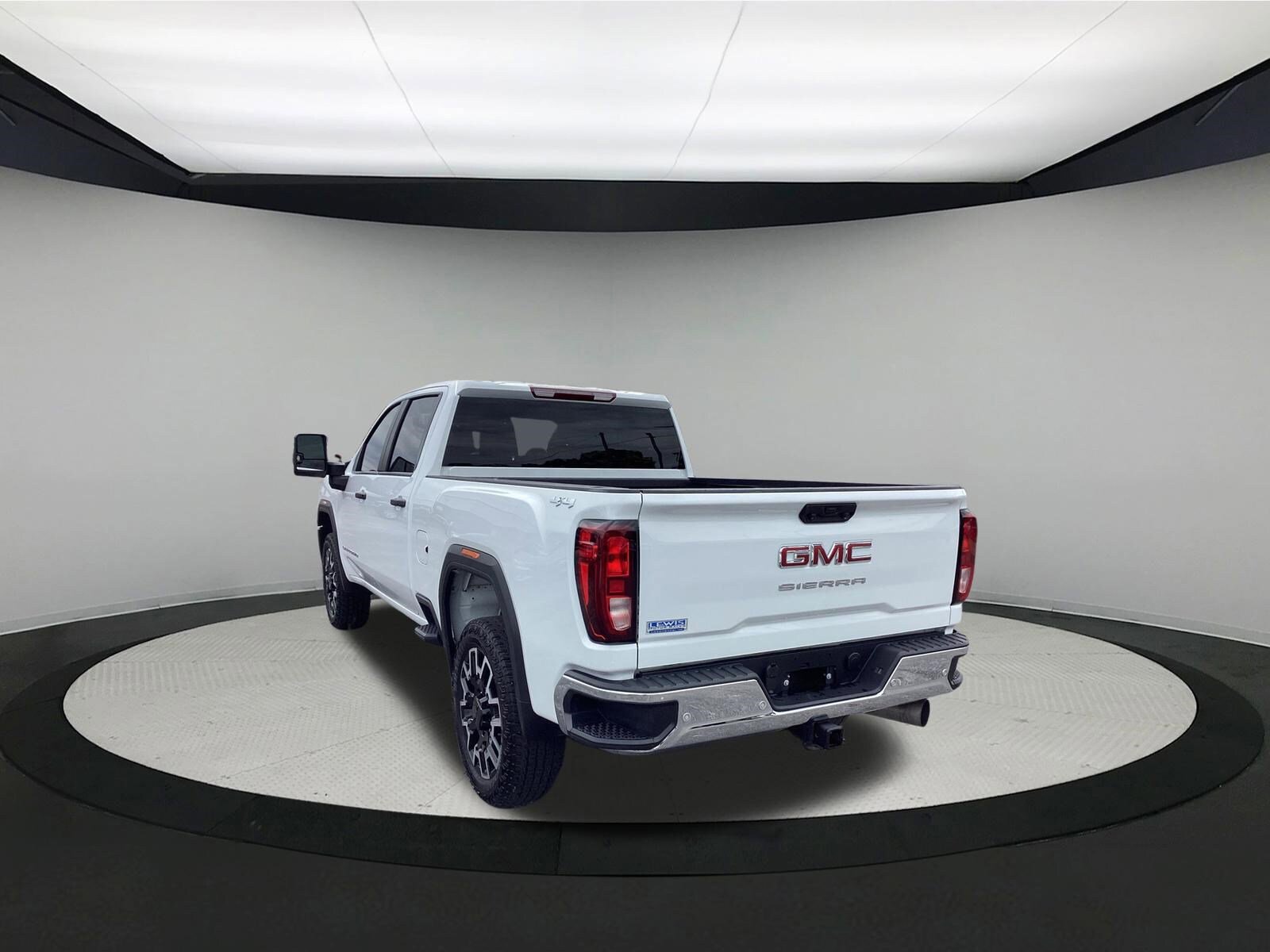 Used 2024 GMC Sierra 2500 Pro AWD/4WD image 6