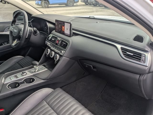 Used 2022 Genesis G70 2.0T w/ Prestige Package AWD/4WD image 31
