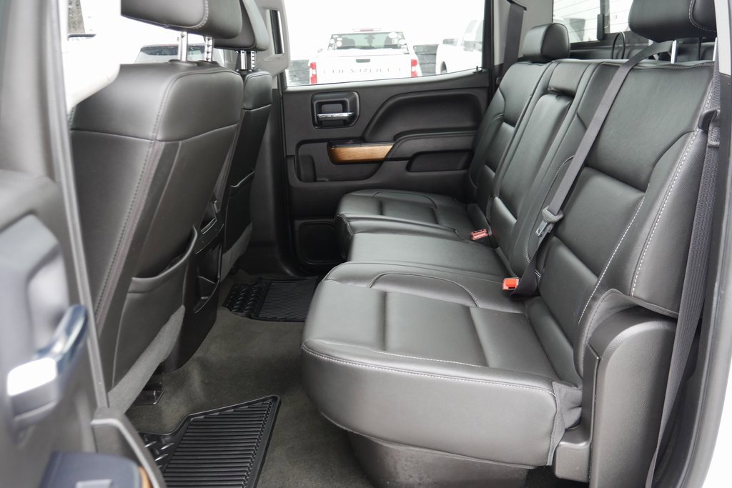 Used 2018 Chevrolet Silverado 3500 LTZ w/ Duramax Plus Package image 25