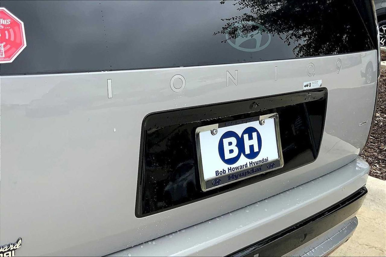 New 2026 Hyundai Ioniq 9 Limited image 15