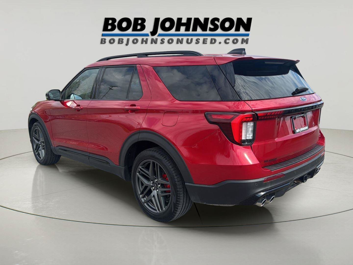 Used 2025 Ford Explorer ST AWD/4WD image 5
