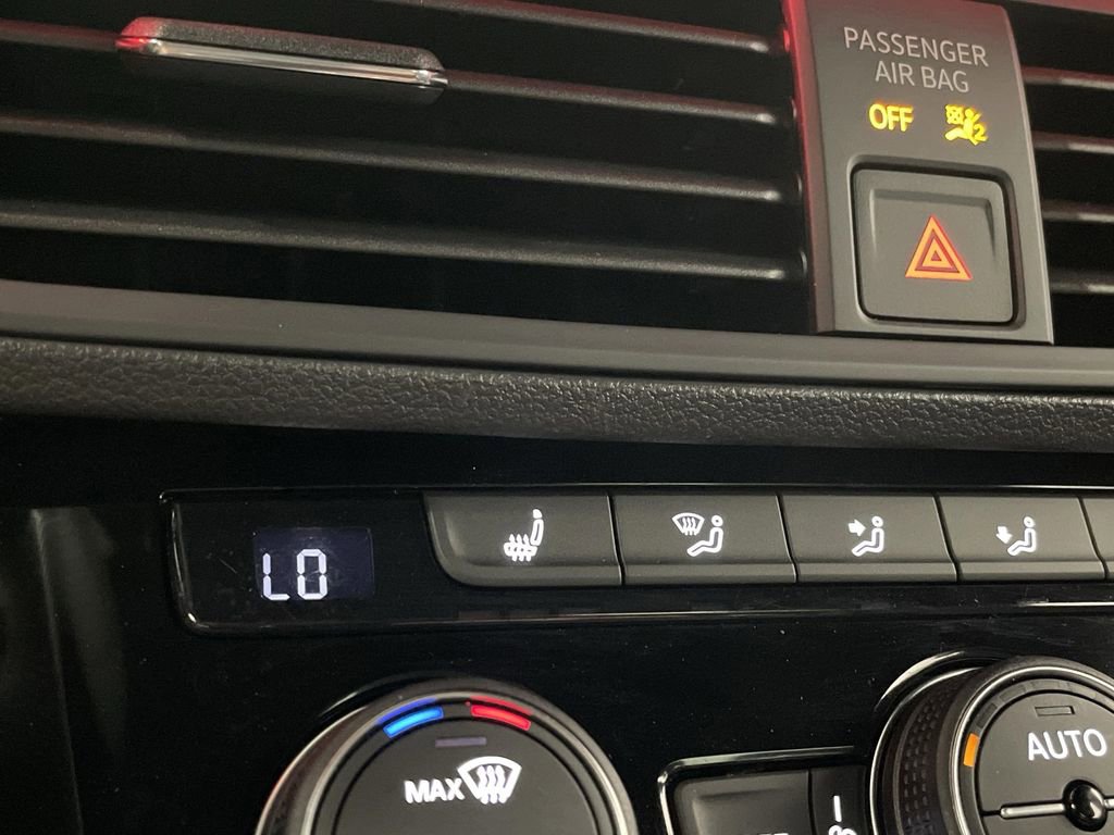 Used 2024 Volkswagen Jetta GLI 40th Anniversary Edition image 7