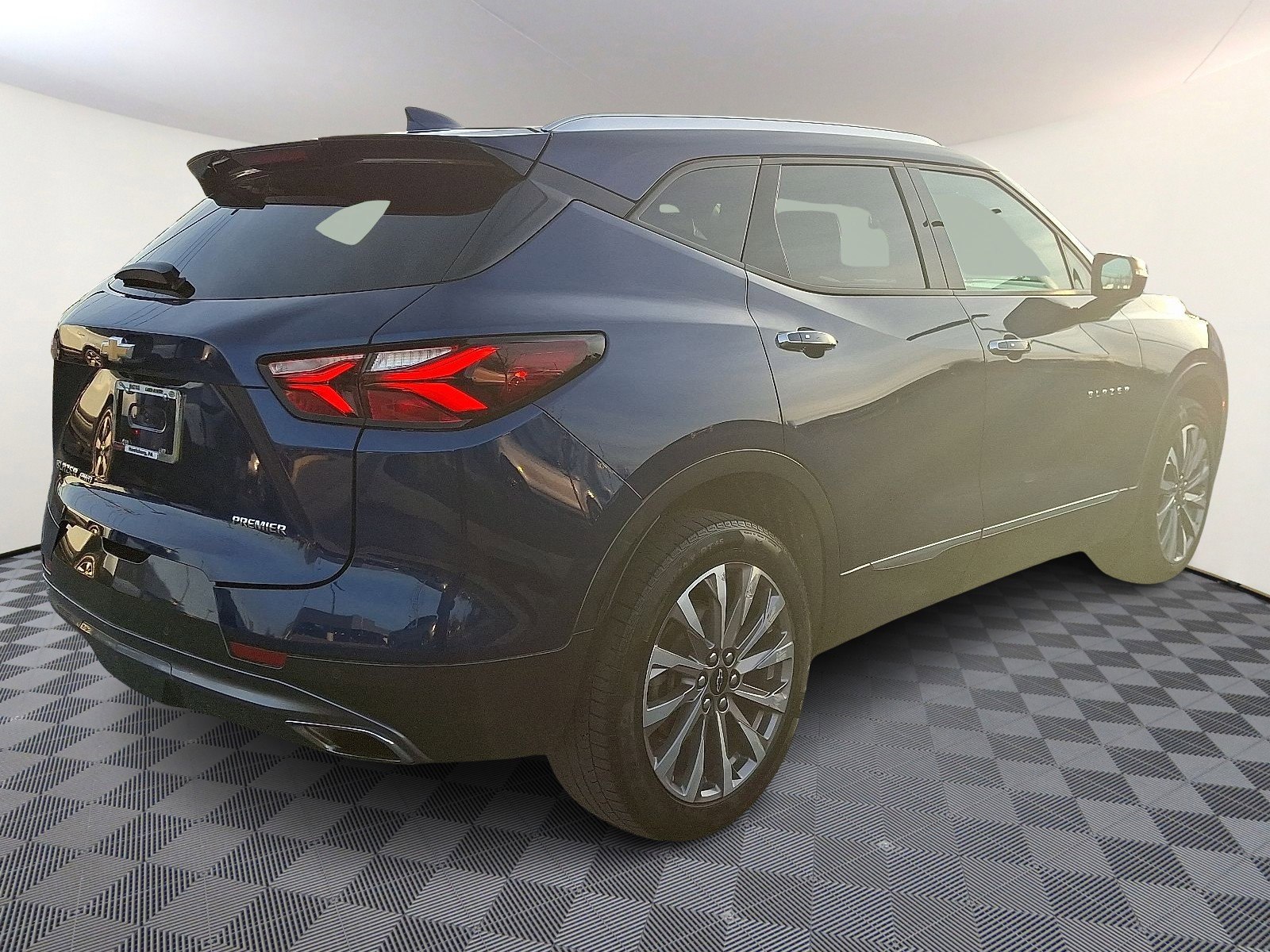 Used 2022 Chevrolet Blazer Premier image 4