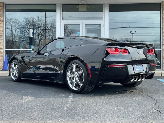 Used 2015 Chevrolet Corvette Stingray Coupe w/ 2LT Preferred Equipment Group image 11