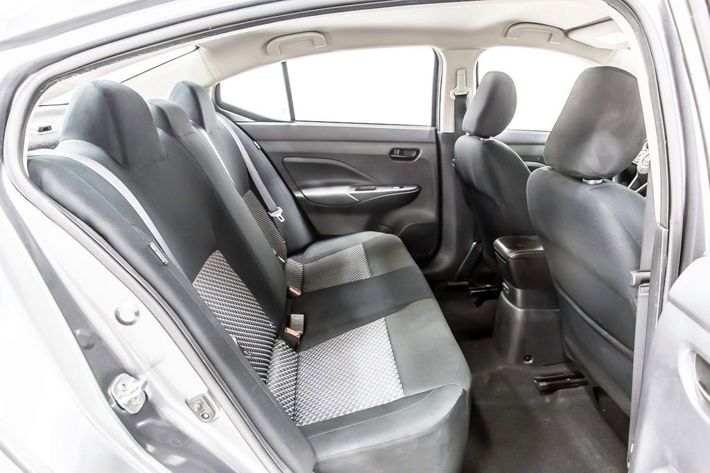 Used 2024 Nissan Versa S w/ Trunk Package FWD image 33