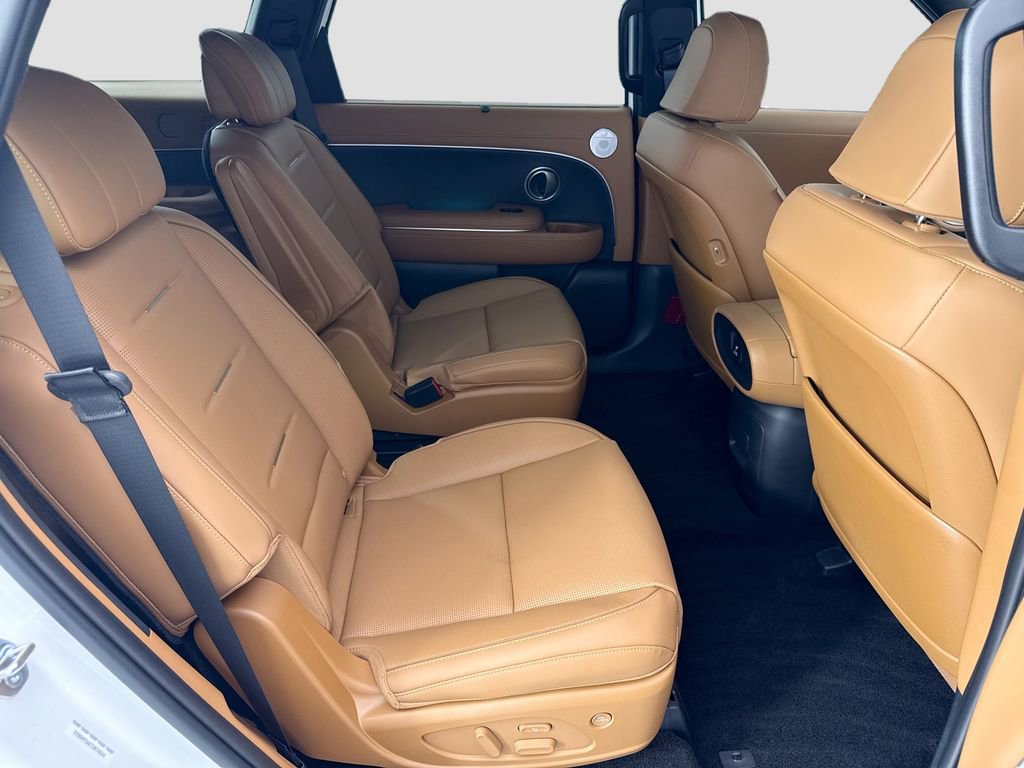 Used 2026 Hyundai Palisade Calligraphy image 21