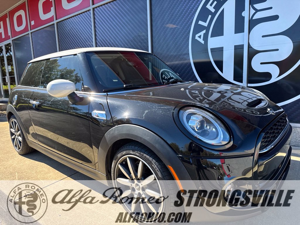 Used 2021 MINI Cooper S w/ Premium Package FWD image 1