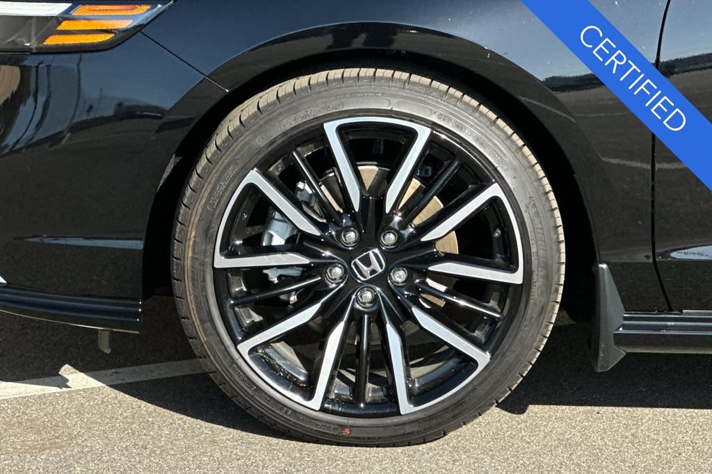 Certified 2026 Honda Accord Touring image 30