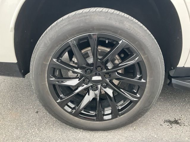 Used 2024 Cadillac Escalade Sport w/ LPO, ONYX Package AWD/4WD image 21