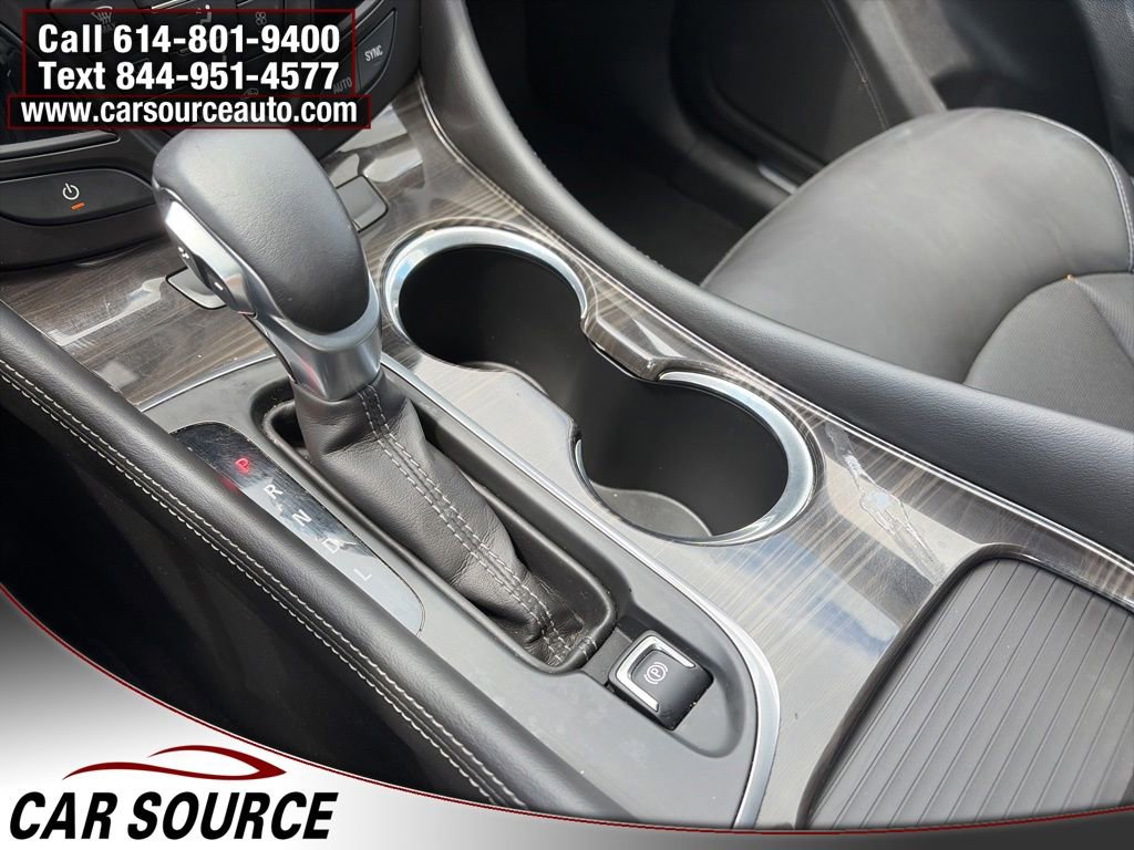 Used 2019 Buick Envision Essence AWD/4WD image 21