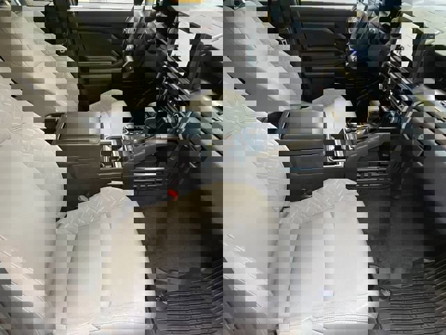 Used 2025 Toyota Tacoma SR5 image 27