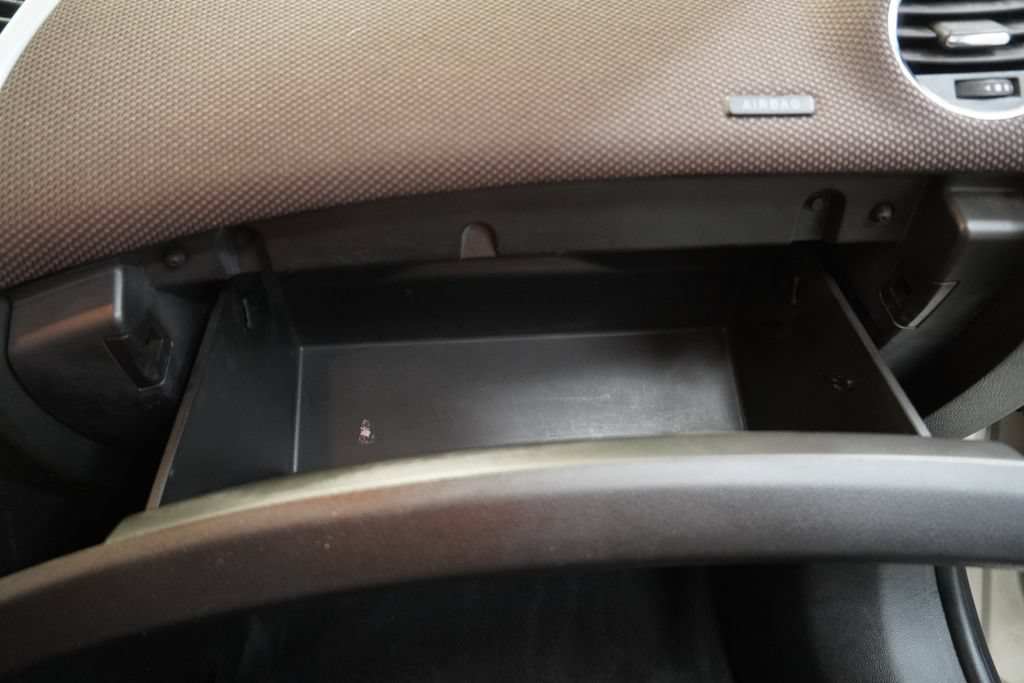 Used 2015 Chevrolet Cruze LT FWD image 36