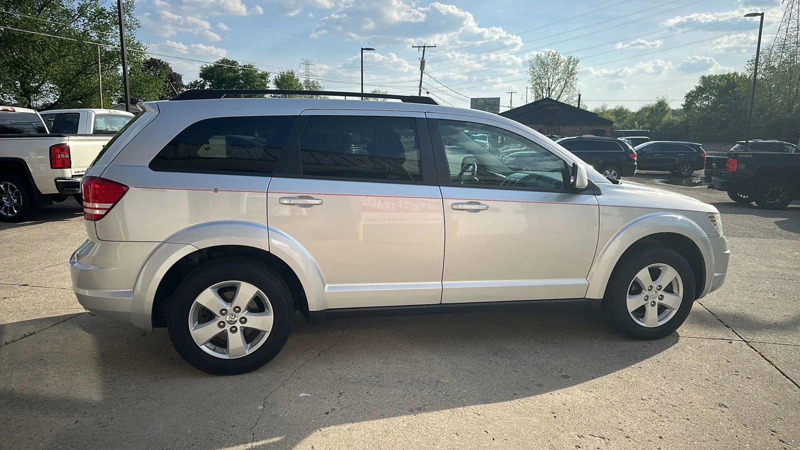 Used 2010 Dodge Journey SXT w/ Flexible Seating Group FWD image 6