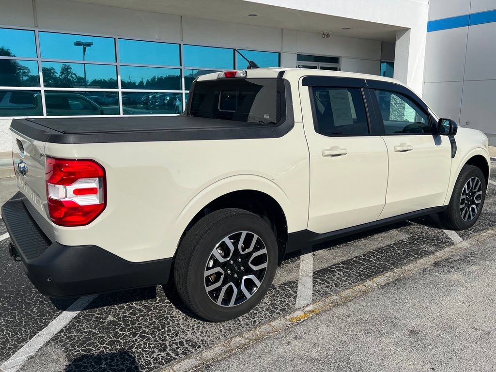 Used 2024 Ford Maverick Lariat FWD image 4