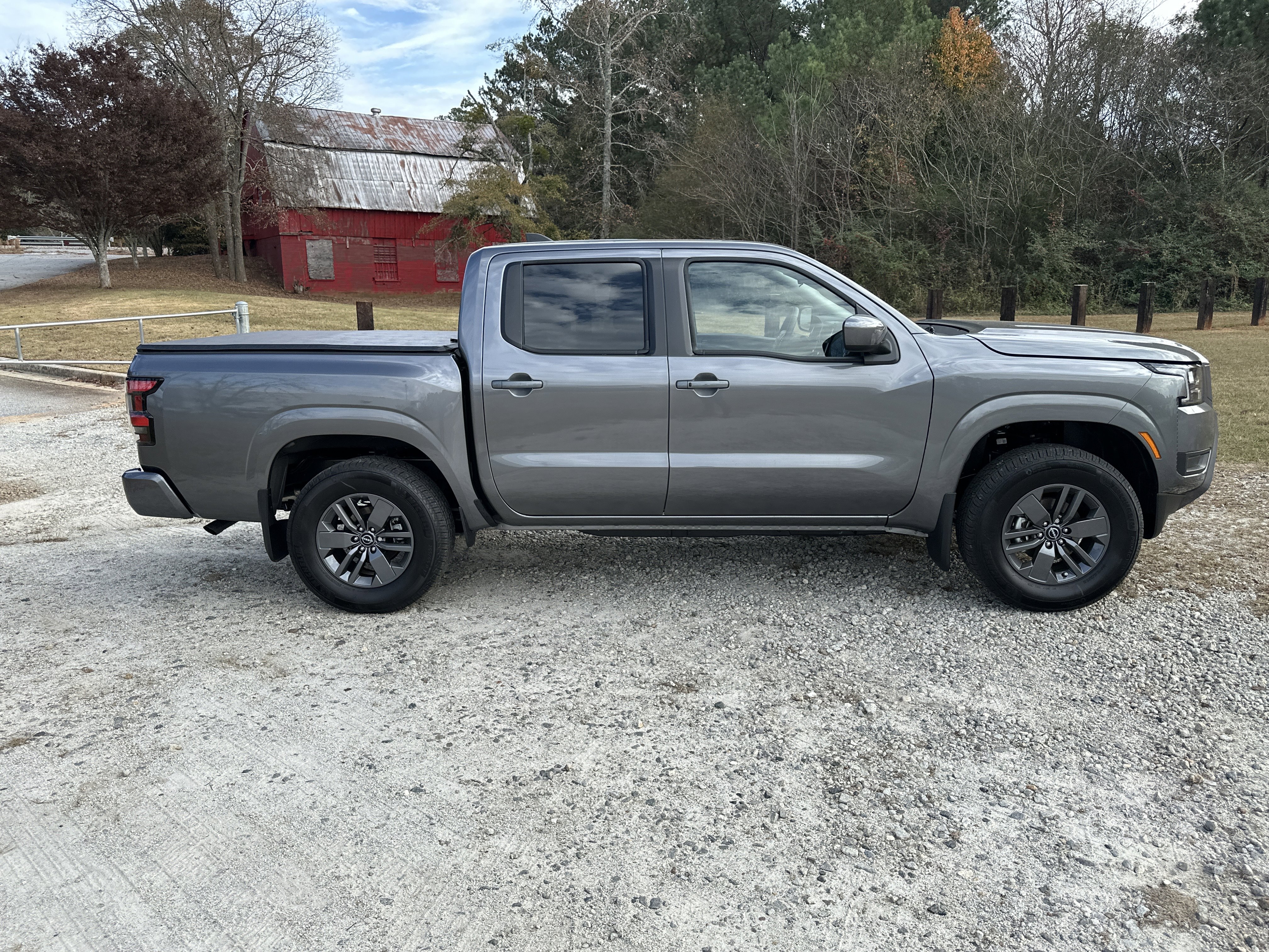 Used 2026 Nissan Frontier SV w/ SV Convenience Package image 4